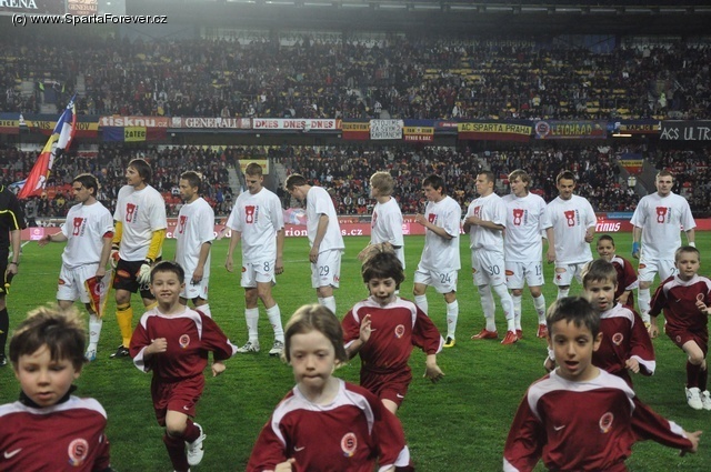 11.4.2011 Sparta-Slávie úprk z nástupu